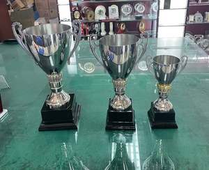 Bol en acier inoxydable, grand, disponible en 9.5, 10.5, 12.5, 14, 16, 17 - Product Image 1