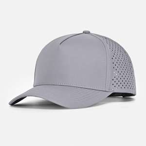 Casquettes de golf imperméables à séchage rapide à 5 panneaux avec logo personnalisé, perforations découpées au laser, casquettes de baseball performantes - Product Image 1