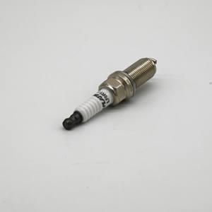 Bujía de Encendido de Gasolina de Iridio y Platino OEM 1822A085 DILFR5A11, Rango de Calor 6, 1 Año de Garantía para <span class=keywords><strong>Mitsubishi</strong></span> Lancer Impreza Fiat - Product Image 4