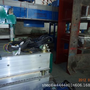 Machine de vulcanisation de bande transporteuse 1200 mm, durable pour usine de fabrication - Product Image 4