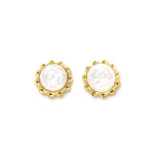 E025-150-012B Fashion Stud Earrings - Product Image 1