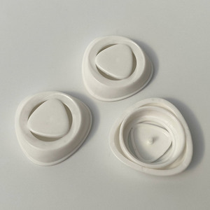 Service de moulage par injection plastique sur mesure, pièces à géométrie complexe, pièces à découpe sous coupure, haute précision, longue durée de vie du moule, ABS, nylon, PP, PC, PMMA, PU - Product Image 4