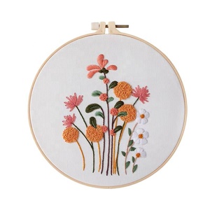 XIXI Stamped Starter Classic DIY <b>Embroidery</b> <b>Kit</b> with Cotton and Flower Design for Women Handmade Creative Gift - Product Image 6