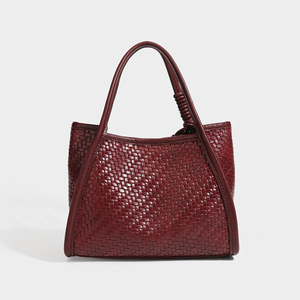 Bolso de mano estilo cubo de imitación tejida, novedad 2026, de cuero suave, casual, a la moda, versátil, bandolera, tote, poliéster - Product Image 3