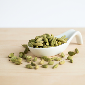 Cardamomo Verde Crudo en Cápsulas Enteras, Especia Aromática de Grado Alimenticio - Product Image 2