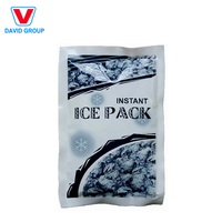 Compresse froide instantanée jetable, poche de glace d'urgence à usage unique pour les blessures sportives, les gonflements et les entorses. Logo personnalisé disponible.