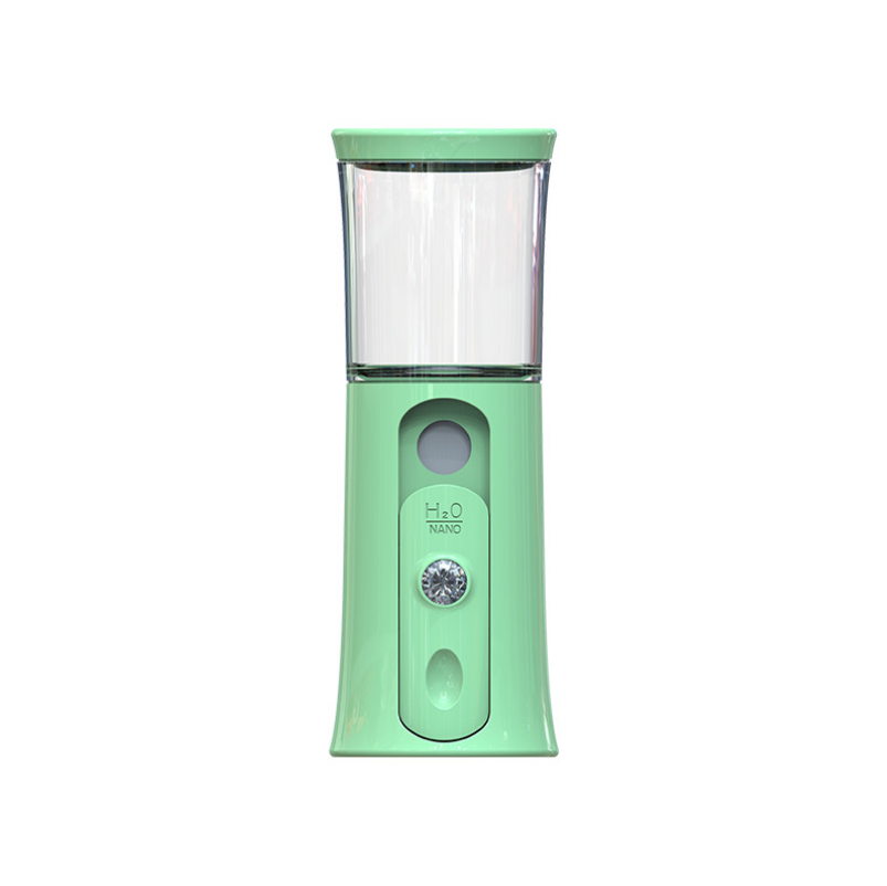 สีเขียว