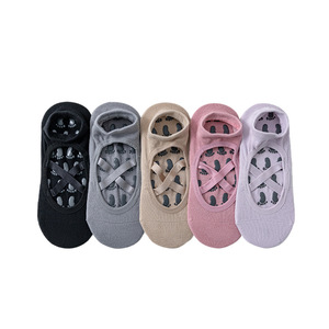Calcetines de Yoga Antideslizantes de Algodón, Calcetines de Pilates Estilo Ballet con Agarre, Calcetines Deportivos con Diseño de Correa Corta, Transpirables para Verano y Fitness - Product Image 6