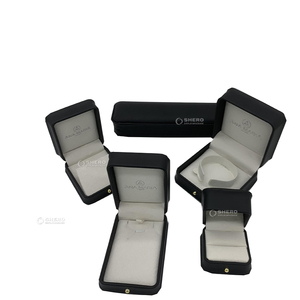 Caja de Regalo Única de Fábrica para Joyería con Logotipo, Roja, Blanca y Verde, Juego de Cajas de Joyería de Cuero PU Personalizadas de Lujo - Product Image 6