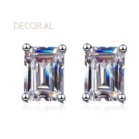 Vente en gros d'usine, boucles d'oreilles en argent sterling 925, boucles d'oreilles en moissanite taille émeraude 2 carats pour femmes