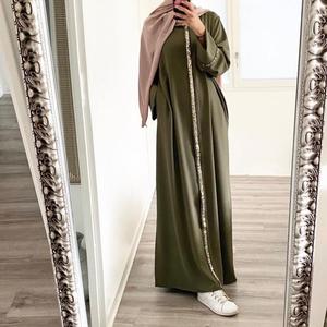 Nouvelle Robe <span class=keywords><strong>Djellaba</strong></span> pour Femmes Musulmanes d'Asie, avec Bordures Brodées et Paillettes, Couleur Unie - Product Image 3