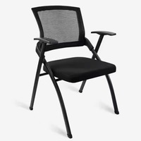Chaise de formation moderne pliable et empilable avec dossier en nylon, structure en acier et accoudoirs fixes, idéale pour salles de classe et salles de réunion