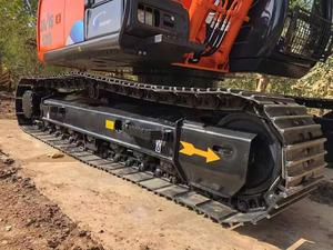 Excavatrice sur chenilles Hitachi ZX120 d'occasion, fabrication japonaise, 12 tonnes, moteur, boîte de vitesses, pompe hydraulique Shimadzu, brise-roche - Product Image 3