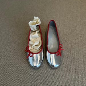 2025 produttore di scarpe da ballo in pelle per ragazze di alta qualità scarpe basse da donna con tacco basso in <span class=keywords><strong>argento</strong></span> estivo - Product Image 4