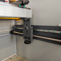 La machine de pliage CNC WC67Y-130/3200 peut plier des plaques d'acier jusqu'à 5 mm d'épaisseur.