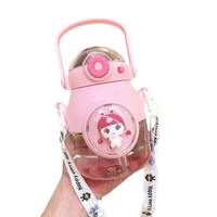 Bouteille d'eau pour enfants 900 ml motif dessin animé mignon, tasse à bec en PC avec paille, compatible lave-vaisselle, revêtement anti-corrosion, protection de l'environnement