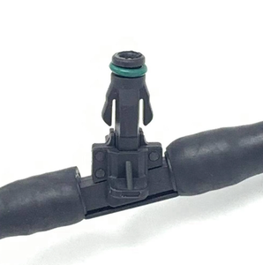Venta al por mayor A6510700132 Conjunto de manguera de combustible Nueva línea de tubo de manguera de alimentación de suministro de combustible de nylon para Benz - Product Image 5