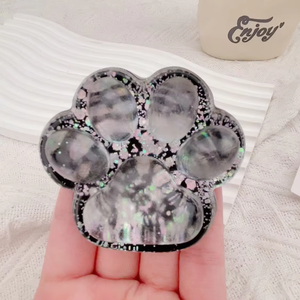 ของเล่นบีบมือรูปอุ้งเท้าแมววิบวับ ทำจากวัสดุ TPR นุ่ม ดีไซน์เพื่อการผ่อนคลายความวิตกกังวล สนุกสนานสำหรับเด็กอายุ 5-7 ปี ยืดหยุ่นได้ - Product Image 4