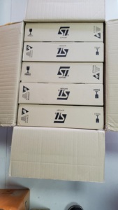 Microcontrolador STM32F301K8U6 ARM Cortex-M4 STM32F3, Circuito Integrado de 32 Bits, Mononúcleo, 72MHz, 64KB (64K X 8) Flash, 32-UFQFPN, 5x5 - Product Image 3