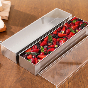 Moule rectangulaire élégant en acier inoxydable pour Tiramisu avec design fixe pour des bords nettes sur les tranches de gâteau <span class=keywords><strong>au</strong></span> <span class=keywords><strong>fromage</strong></span> - Product Image 2