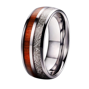 Bague pour homme en carbure de tungstène avec incrustation de météorite et de <span class=keywords><strong>bois</strong></span> de koa de 8 mm, ajustement confortable - Product Image 1
