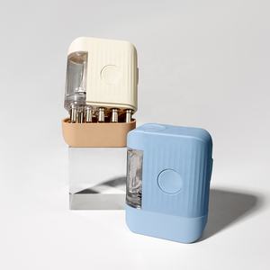 Masajeador de cabeza para cuero cabelludo, dispensador de aceite esencial eléctrico para el crecimiento del cabello, masajeador de cuero cabelludo con luz roja, aplicador de aceite para el cabello anticaída - Product Image 1