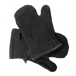 Guantes para Asados Luva Churrasco de 2 Dedos, Negros, de Piel de Vacuno, Forro de Algodón, Resistentes al Calor, Duraderos e Impermeables, para Estilo Holandés - Product Image 3