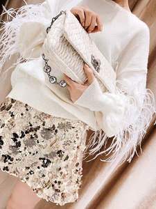 Großhandel natürliche Straußen feder Boa 2Yard 10 Lagen Straußen federn mit silberner Seide für Hochzeits feier Straußen federn Boa - Product Image 6