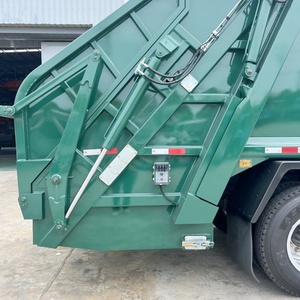 Camion à ordures compacteur Howo 7 tonnes, camion de collecte des déchets, camion de ramassage des déchets - Product Image 4