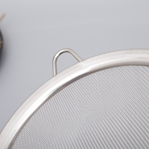 Colador Fino de Acero Inoxidable de 8 cm, Colorido, para Uso en la Cocina, Filtro para Polvo de Matcha, Infusor de Té con Asa - Product Image 3