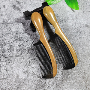 Sandalwood Hair Comb 15 Cm Handmade Ox Horn <b>Massage</b> Comb For Children Adults Pregnant Women Household Use - Product Image 3
