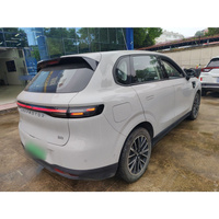 Mobil Bekas 2025 Leapmotor B10 Kedatangan Baru Kendaraan Listrik Energi Baru SUV Otomatis LHD RTS untuk Perkotaan-Ke-Jalan Raya SUV EV 5-Kursi