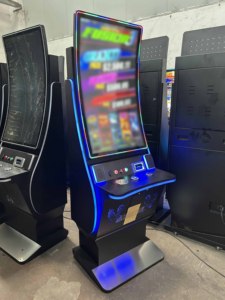 ตู้เกม QIQU Factory Metal Acrylic จอโค้ง 43 นิ้ว แบบ Nudge Skill Game Cabinet Fusion 3 Skill Maquina Arcade สำหรับผู้ประกอบการในสหรัฐอเมริกา - Product Image 6
