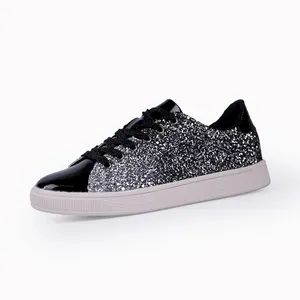 Últimos modelos de alta calidad de color rosa de lujo de los zapatos de moda para las mujeres tacones niñas Bling princesa zapatillas de deporte brillo gran oferta Italia