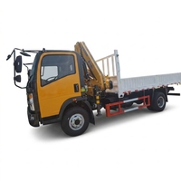 Camion léger HOWO 4x2 avec grue articulée CLW XCMC de 2 tonnes, bras pliable, pour travaux de construction urbaine et transport de marchandises, moteur Yuchai haute performance