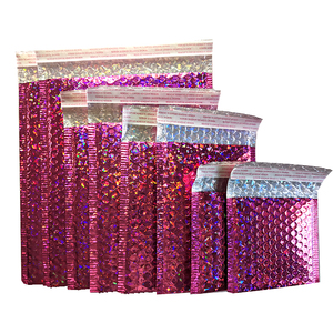 Buste Imbottite Biodegradabili Rosa Metallizzate con Logo Personalizzato, Buste Postali con Bolle d'Aria per Spedizioni - Product Image 5