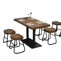 Ensemble de tables et de chaises en bois massif de style rétro-industriel pour restaurant-bar commercial