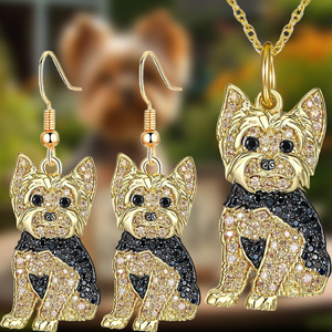 Ensemble boucles d'oreilles et collier avec pendentif chien adorable - Yorkshire Terrier doré, bijoux minimalistes exquis pour animaux de compagnie, cadeau, souvenirs - Product Image 2