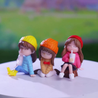 Vente en gros de poupées cadeaux pour enfants, figurines de princesse de dessin animé pour fête, accessoires de poupée décoratifs DIY pour maisons de poupées et ornements de voiture