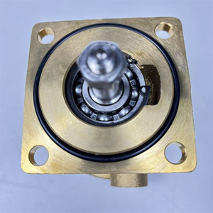 Bomba de Agua 25-12057 para Motor M16 M20 M753 NL753 M773 NL773 - Product Image 3