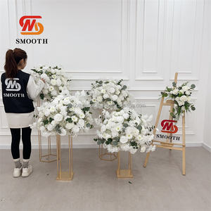 Centro de Mesa de Bola de Flores Artificiales Hechas a Mano, Diseño Moderno y Colorido, Impermeable y Ecológico, para el Año Nuevo Chino - Product Image 6