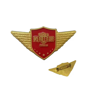 Tùy Chỉnh Da Bò Thủ Công Kim Loại Chính Thức Lá Chắn Ví Ly Hợp <span class=keywords><strong>Pin</strong></span> Huy Hiệu Với Bướm Clasp Sơn Đầy Huy Hiệu - Product Image 5