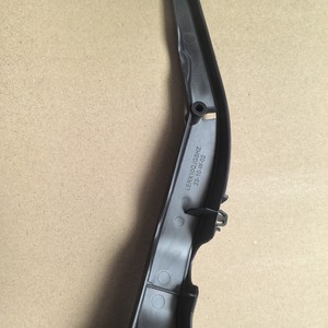 ฝาครอบล็อคฝากระโปรงหน้าเล็กซัส 5362948020 สำหรับรุ่น Rx270 Rx350 ชิ้นส่วนป้องกันฝาครอบเครื่องยนต์ - Product Image 4