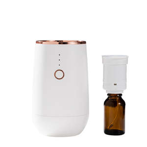 Diffuseur d'arômes portable sans fil de qualité supérieure, alimenté par USB, avec une capacité de 10 ml pour la maison et les voyages - Product Image 3