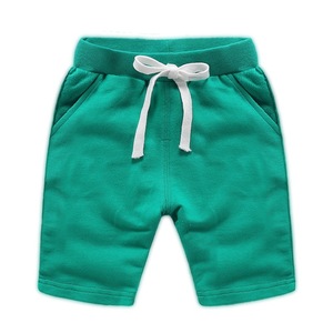 Shorts de jogging pour enfants en coton 100% doux, couleur unie, vente en gros pour l'été, shorts pour bébés garçons - Product Image 5