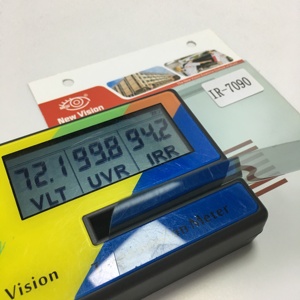 Haute isolation IRR90 % noir/charbon de bois/<span class=keywords><strong>bleu</strong></span>/vert contrôle solaire qualité Llumar Nano fenêtre de voiture en céramique film de verre - Product Image 4
