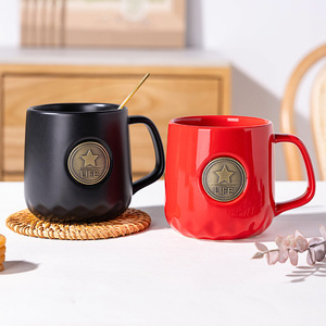 Tazas de Cerámica con Emblema de Estrella, Taza de Café de Color Sólido para Uso Diario o Regalos, Diseño de Taza Individual - Product Image 3