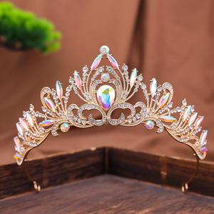 Corona de Pastel de Princesa con Cristales de Plata y Diamantes de Imitación, Tiaras de Boda, Diadema de Moda <span class=keywords><strong>para</strong></span> Fiesta de Cumpleaños, Regalo <span class=keywords><strong>para</strong></span> Damas de Honor - Product Image 2