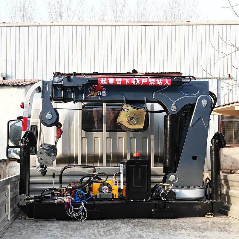 38 Ton Crane Truck Knuckle Boom