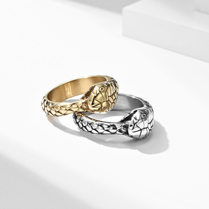 Anillo de Serpiente de Acero Inoxidable Chapado en Oro de 18K para Hombre y <span class=keywords><strong>Mujer</strong></span>, Estilo Punk Gótico, Anillo de Motero con Diseño de Animal, Joyería Resistente al Deslustre - Product Image 3